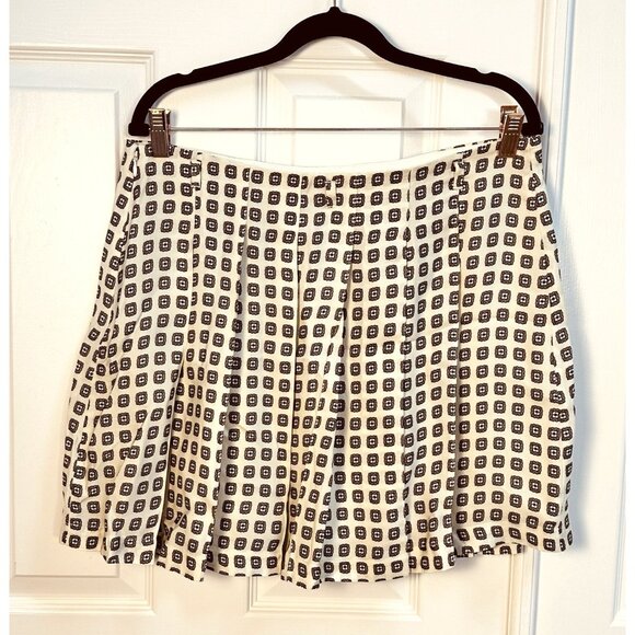 J. Crew Pleated Prep Mini Skirt in Foulard Print Ivory & Cream Sz 10 Preppy NWT - Picture 4 of 13